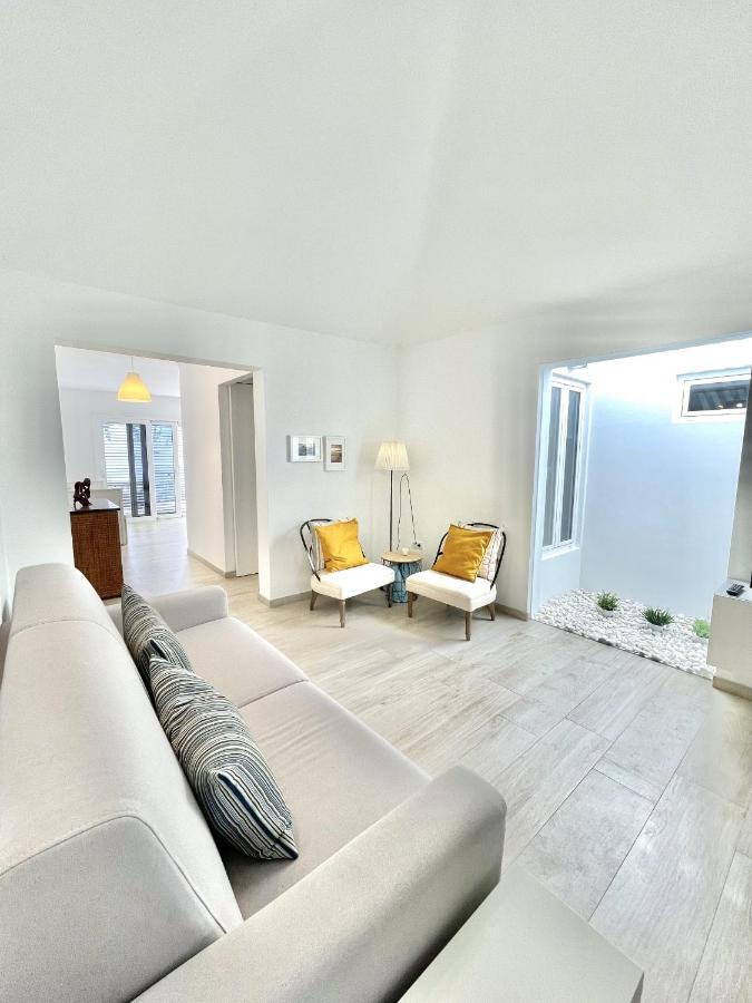 Willa Casahost Townhouse Lise Puerto del Carmen  Zewnętrze zdjęcie